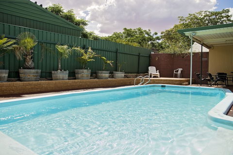 Lodge Outback Motel - Nambucca Heads Accommodation 2