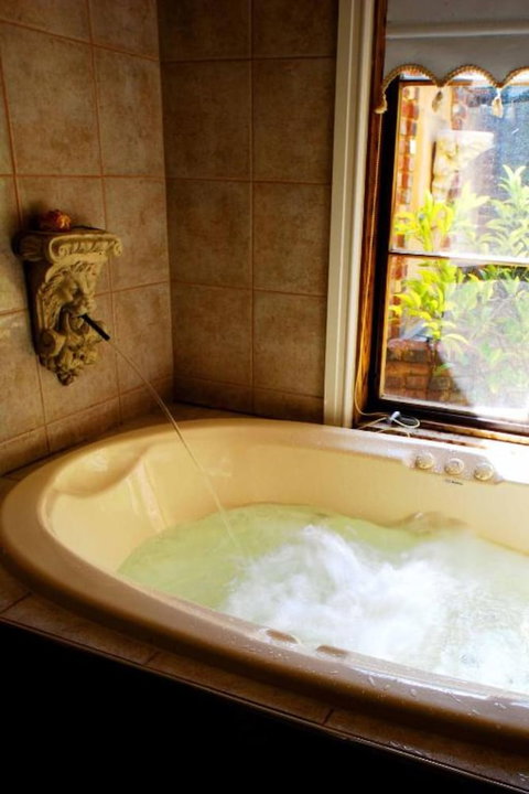 Jacobs Creek Retreat - Nambucca Heads Accommodation 5