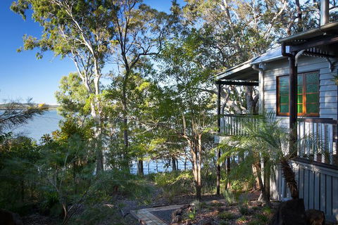 Eumarella Shores Noosa Lake Retreat - Nambucca Heads Accommodation 1