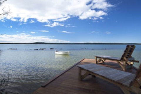 Eumarella Shores Noosa Lake Retreat - Nambucca Heads Accommodation 0