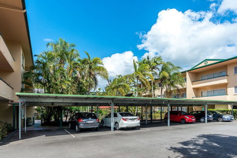Tradewinds McLeod Holiday Apartments - Nambucca Heads Accommodation 1