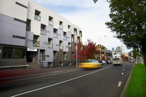 City Edge North Melbourne - Nambucca Heads Accommodation 1