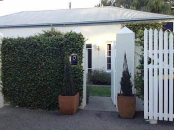 Oscars Waterfront Boutique Hotel - Nambucca Heads Accommodation 3