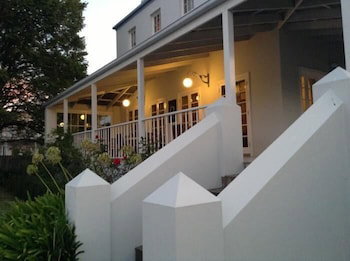 Oscars Waterfront Boutique Hotel - Nambucca Heads Accommodation 0