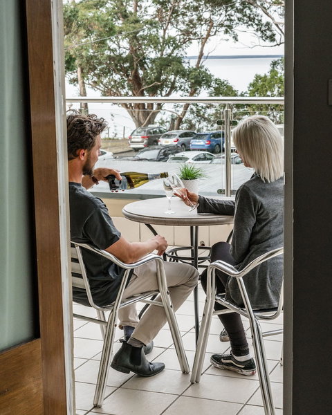 The Huskisson - Nambucca Heads Accommodation 6