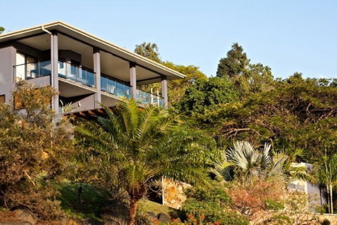 At Waterfront Whitsunday Retreat - Nambucca Heads Accommodation 1