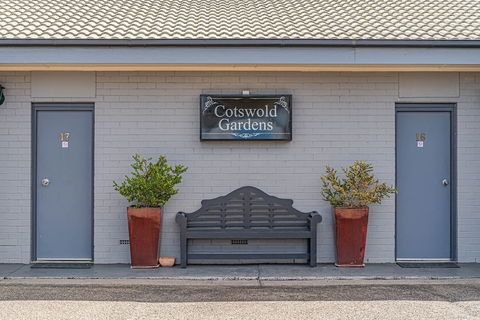 Cotswold Gardens - Nambucca Heads Accommodation 2