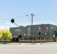 Adelaide Royal Coach - Nambucca Heads Accommodation