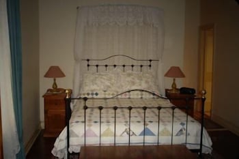 Robe House - Nambucca Heads Accommodation 3