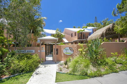L'Auberge Noosa - Nambucca Heads Accommodation 0