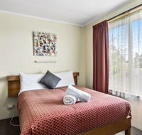 Sharonlee Strahan Villas - Nambucca Heads Accommodation