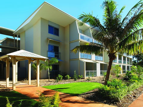 Oaks Broome Hotel - Nambucca Heads Accommodation 1