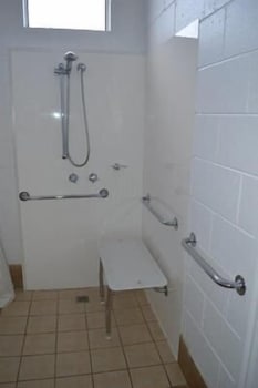 Penguin Seaside Motel - Nambucca Heads Accommodation 4