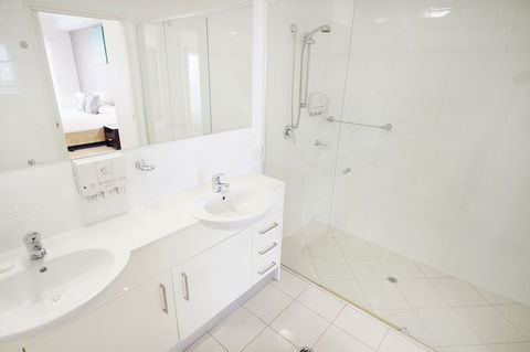 Gladstone City Central Apartment Hotel - Nambucca Heads Accommodation 4