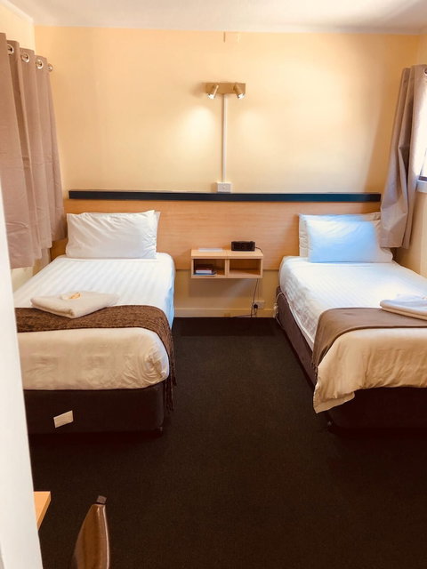 Red Cedar Motel - Nambucca Heads Accommodation 4