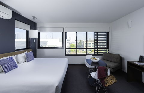 Vue Apartments Geelong - Nambucca Heads Accommodation 6