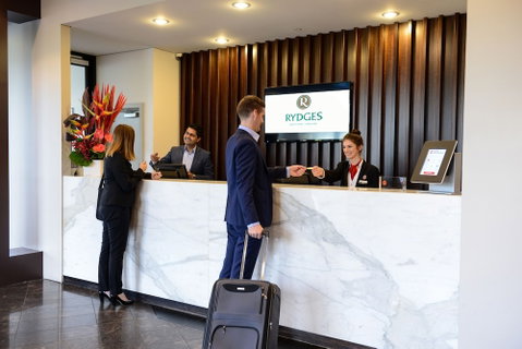 Rydges Adelaide - Nambucca Heads Accommodation 1