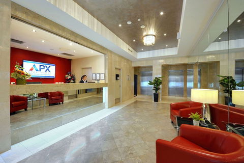 APX Darling Harbour - Nambucca Heads Accommodation 4