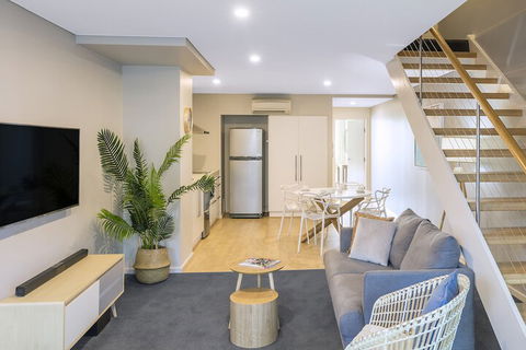 Oaks Nelson Bay Lure Suites - Nambucca Heads Accommodation 6