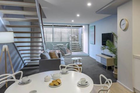 Oaks Nelson Bay Lure Suites - Nambucca Heads Accommodation 0