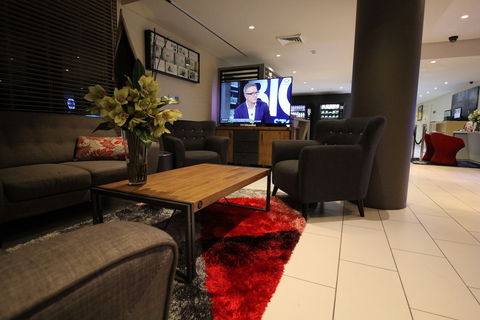 Ibis Newcastle - Nambucca Heads Accommodation 2