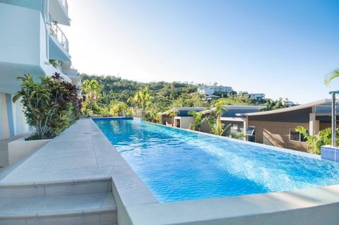 Azure Sea Whitsunday Resort - Nambucca Heads Accommodation 3