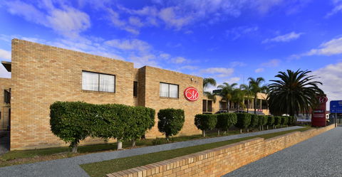 Metro Inn Ryde - Nambucca Heads Accommodation 0