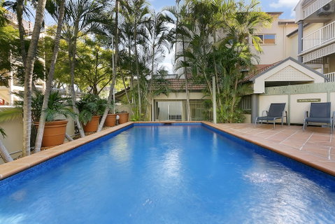 Quest On Story Bridge - Nambucca Heads Accommodation 2
