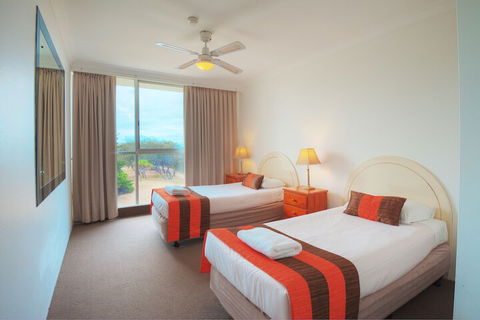 Golden Sands Apartments - Nambucca Heads Accommodation 4