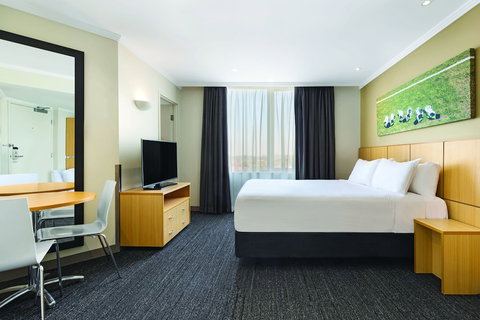 Travelodge Hotel Bankstown Sydney - Nambucca Heads Accommodation 5