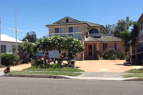 Lake Illawarra B&B - Nambucca Heads Accommodation 0