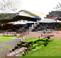 Royal Hotel Singleton - Nambucca Heads Accommodation