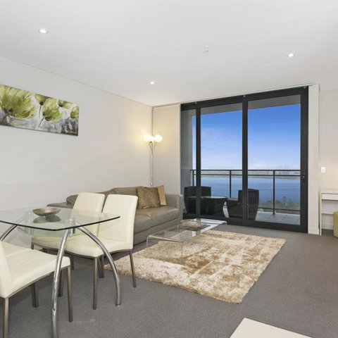 Astra Apartments Perth Zenith - Nambucca Heads Accommodation 4