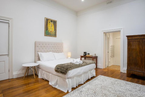 Roxburgh House Apartments - Nambucca Heads Accommodation 1