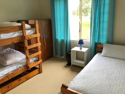 2 Jocelyn Street. Dalmeny - Nambucca Heads Accommodation 3