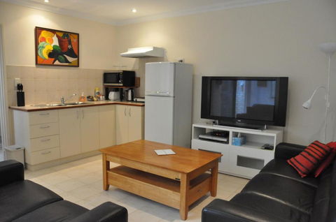 Alfred Cove Short Stay - Nambucca Heads Accommodation 2