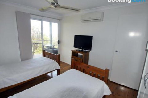 Blue Water Views 1 - Nambucca Heads Accommodation 3