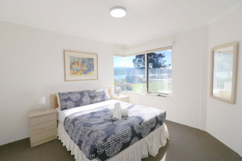 Pelican Waters - Nambucca Heads Accommodation 5