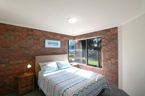 Pelican Waters - Nambucca Heads Accommodation 1