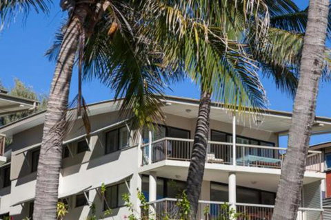 Cylinder Beach Mooloomba Unit 3 - Nambucca Heads Accommodation 5