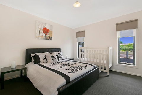 Palm Grove Beach House Dromana - Nambucca Heads Accommodation 4