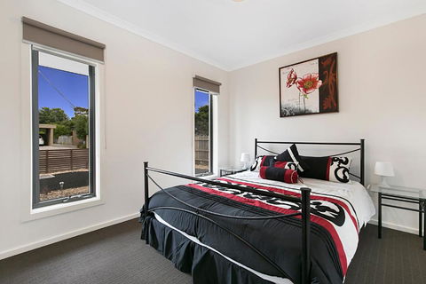 Palm Grove Beach House Dromana - Nambucca Heads Accommodation 3