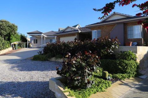 Perth Beachside Holiday House - Nambucca Heads Accommodation 6