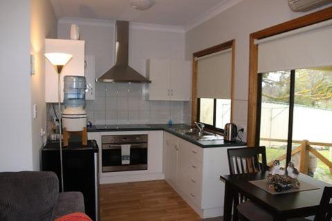 Owl Place In Hahndorf - Nambucca Heads Accommodation 3