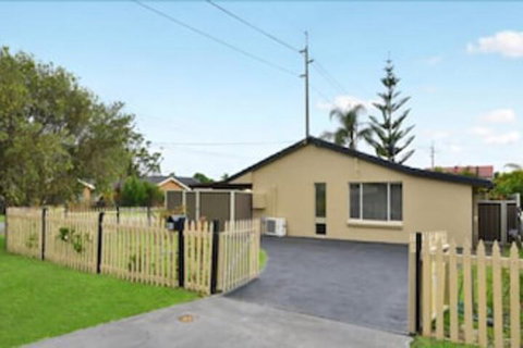 Bass House - Nambucca Heads Accommodation 1