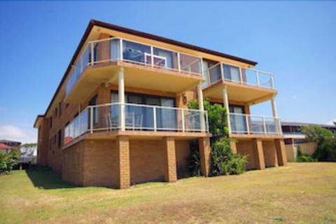 Avilla Court 2 - Nambucca Heads Accommodation 0
