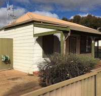 Away Cottages Broken Hill - Nambucca Heads Accommodation