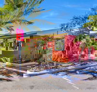 Econo Lodge Karratha - Nambucca Heads Accommodation