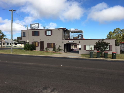 Warwick Vines Motel - Nambucca Heads Accommodation 0