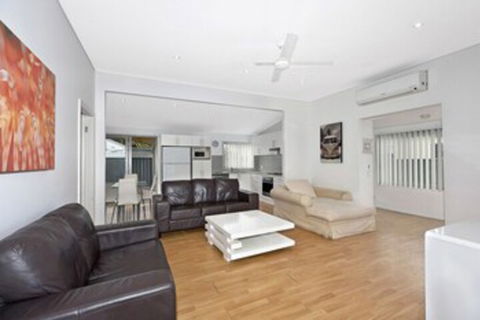 Oakland Cottage - Nambucca Heads Accommodation 0